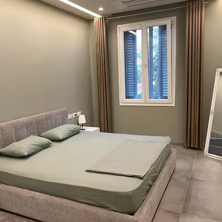 The Loft - In The Centre Of Blloku Apartment Tirana