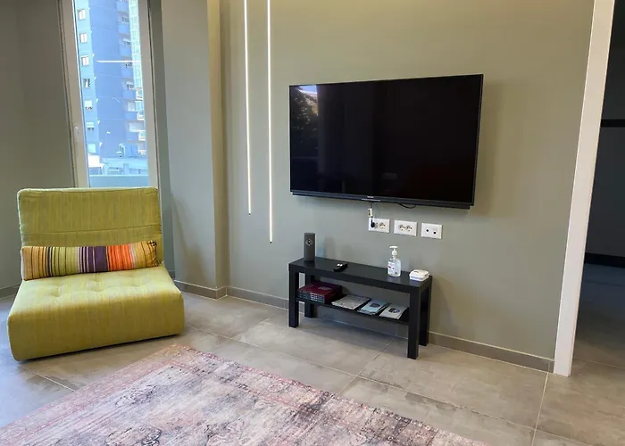 The Loft - In The Centre Of Blloku Apartment Tirana